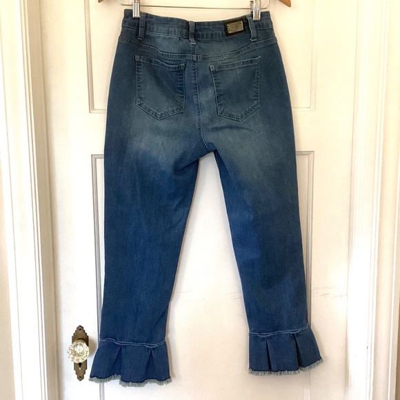 Earl Womens Jeans Flounce Hem Distressed Size 6 Blue Mid Rise Flare Straight - Picture 8 of 10